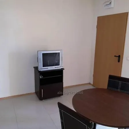 Lovely 1 Bedroom With Pool Green Hills *